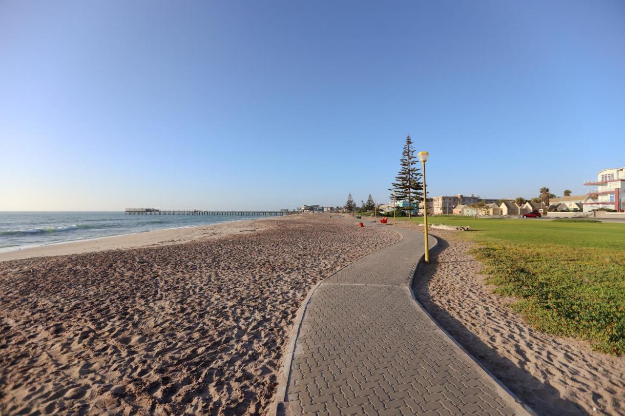 Beachfront Apartment @ Morleenpark Unit 11 Swakopmund Exterior photo